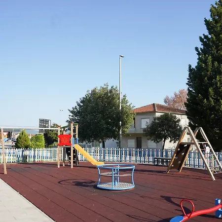 Apartament Oaza *